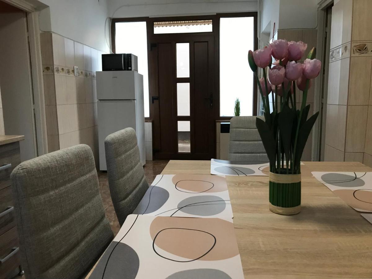 Summer Apartman Διαμέρισμα Hajdúszoboszló Εξωτερικό φωτογραφία